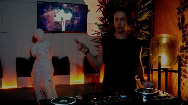Record Video Stream | Ewan Rill смотреть онлайн