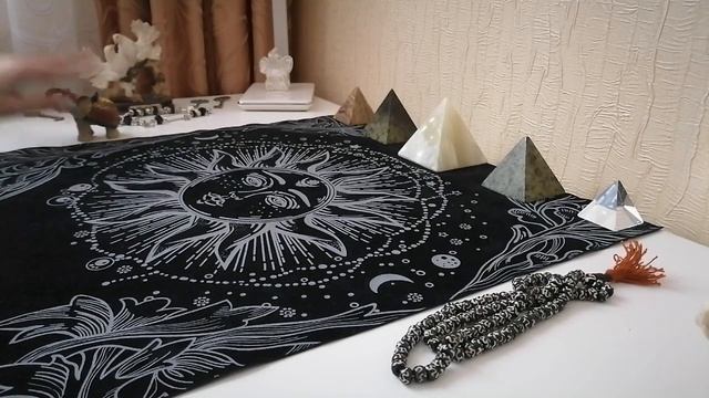 Предупреждение и совет от карт. Общий расклад.