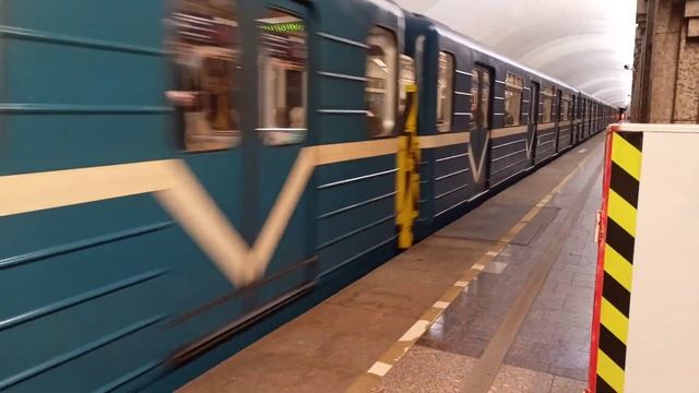 Отправление 1-4-1 на Станции Крестовский Остров смотреть онлайн