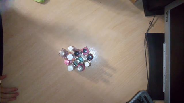 Делаем ногти на Новый Год за час до него😱 смотреть онлайн