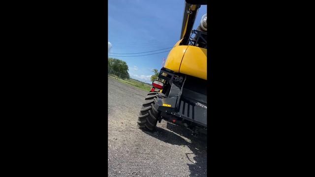 зерноуборочный комбайн new holland cr8.90 смотреть онлайн