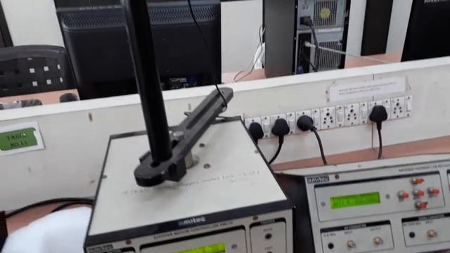 To measure and compare radiation pattern , Directivity, Beam width and gain of Dipole antenna. смотреть онлайн