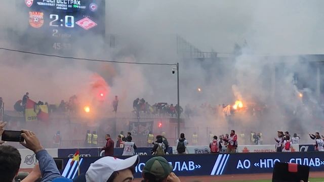 Пирошоу фанатов Спартака в Туле 21 мая 2017 года. смотреть онлайн