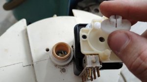 Замена пружины реле времени РВЦ 6-50 в стиральной машине ФЕЯ, с реле времени РВЦМ