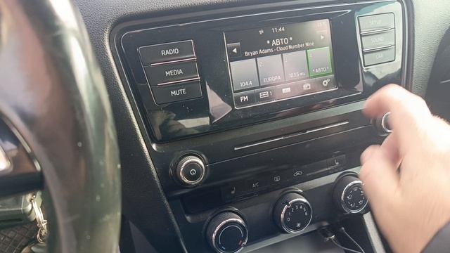 Skoda Octavia A7 1.2 TSI/ DSG. 2013г смотреть онлайн