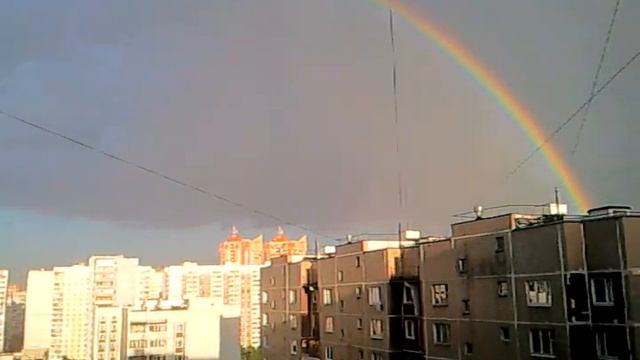 Над Москвой НЛО. В небо взмывают странные объекты. Жулебино. смотреть онлайн