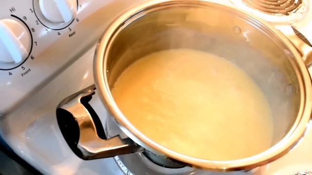لازم تجربوها فخامه مهلبية الأرز والحليب التركيه بالفرن . سوتلاج The Turkish Sutlac смотреть онлайн