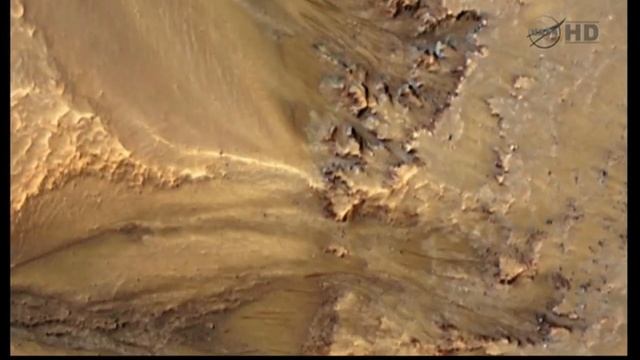 New Evidence Suggests Liquid Water On Mars