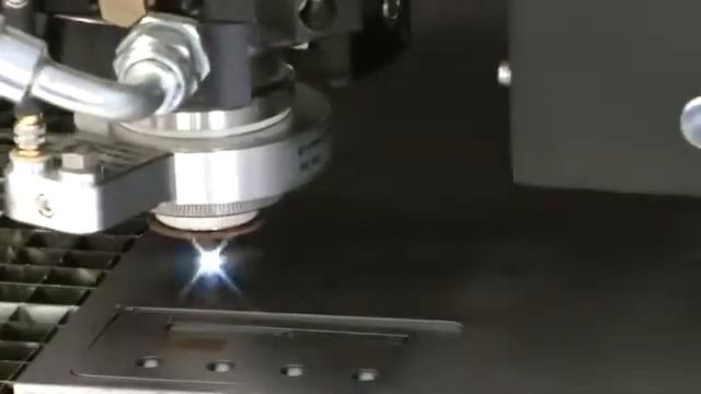 Mercury 400W 4 mm смотреть онлайн