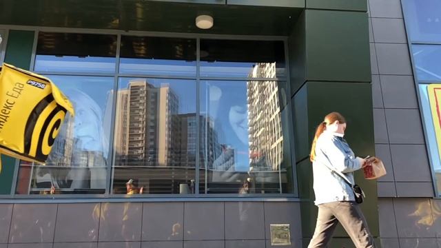 Яндекс.Еда -Между нами тает лёд/клип 2020 смотреть онлайн