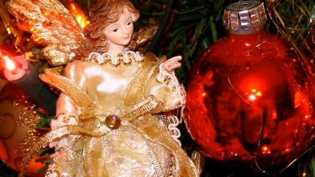 В НОВОГОДНЮЮ ПОЛНОЧЬ смотреть онлайн