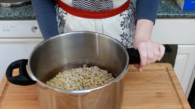 Cooking Dry Beans (with and without a pressure cooker) смотреть онлайн
