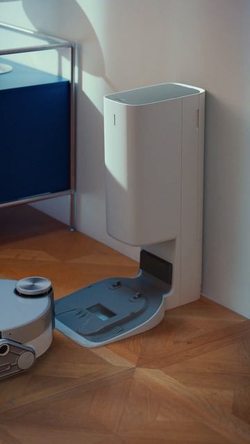 พร้อมช่วยคุณดูแลน้อนๆ ให้คุณเห็นทุกการเคลื่อนไหว Jet Bot AI+ | Samsung смотреть онлайн