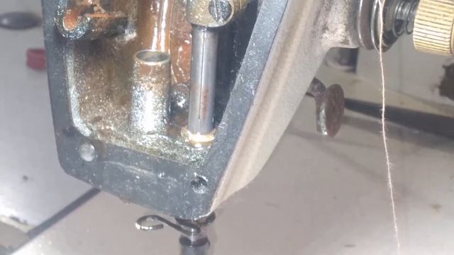 mesin jahit juki, minyak netes bagian tutup samping, atau jarum смотреть онлайн