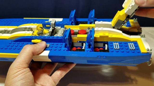 LEGO 4402 Creator Sea Riders Speedboat Quick Review смотреть онлайн