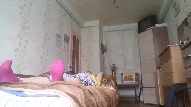 Утро начинается с танцев и моего любимого упражнения. Вот так вот нужно жить на позитиве. смотреть онлайн