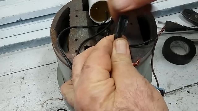 Como fazer ligação dos cabos de Saida do motor de máquina de Costura Industrial смотреть онлайн