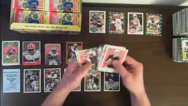 2013 Topps Archives Football 5 Hobby Box Break 05-20-13 смотреть онлайн