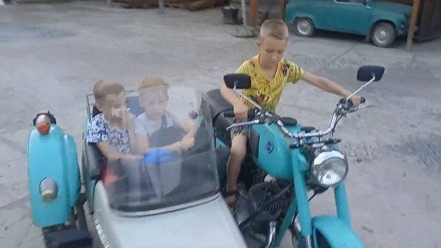 Иж Юпитер-3 ..Мальчишник смотреть онлайн