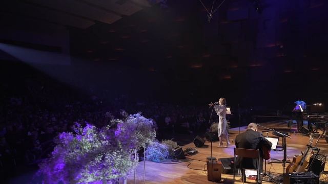 DANIJELA MARTINOVIĆ: Nemam s kime dočekati zime (koncert OPEN HEART Lisinski 8.3.2022.) смотреть онлайн