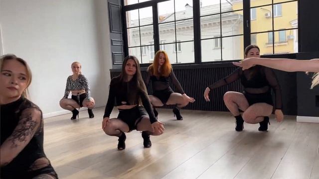 нежный танец (новички high heels) смотреть онлайн