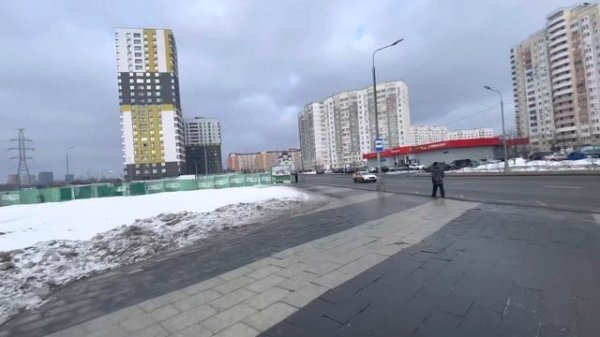 м. Улица Дмитриевского