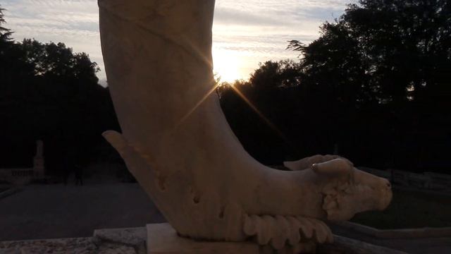 Vlog ● 24 часа ЧЕЛЛЕНДЖ Блогер Джордж гуляет в Риме день и ночь 24 hours challenge in Rome смотреть онлайн