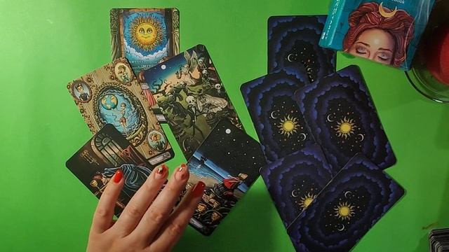 💝Что творится у него в голове ? 🌹💍 Мысли о вас !? Гадание онлайн, таро, tarot, расклад смотреть онлайн