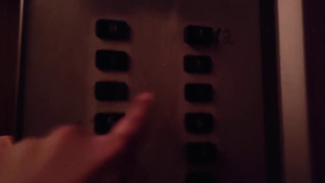 Электрические лифты КМЗ-1980 г, 320 кг, 1 м/с (Харьковский проезд 7к2, п-1) смотреть онлайн