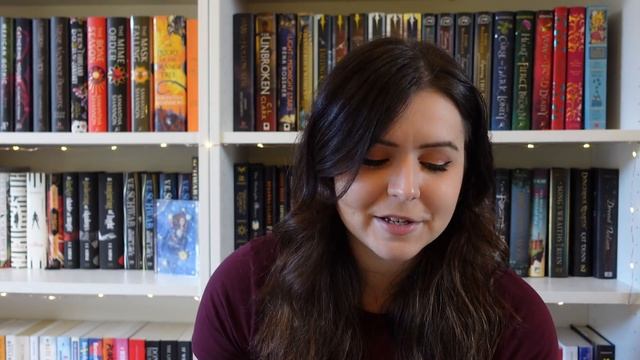 Surprise Early Book Mail, Finally Finished A Little Life And Cosy Rainy Days | Weekly Reading Vlog