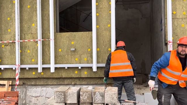ЖК НОВОКОСИНО 2. Обзор строительных работ 29.03.2022 смотреть онлайн