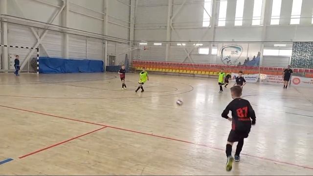 СШ(Осинники)-Дриблер (Новосибирск) смотреть онлайн