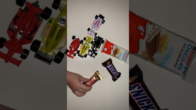 Машинки Сникерс Киндер Твикс