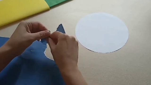 Аплікація "Планета Земля" для дітей раннього віку смотреть онлайн