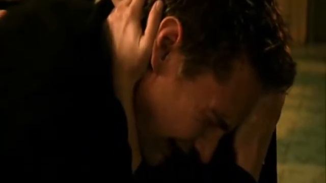 Logan and Veronica. "Broken strings" смотреть онлайн