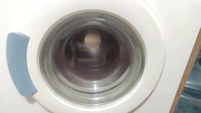 Washing Toilet Rugs And Spin WashingMachine BEKO