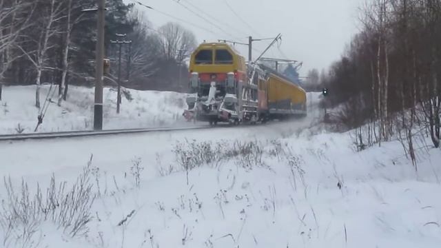 ГЖД ЧМЭ3-5035+Снегоочиститель СМ-2М смотреть онлайн