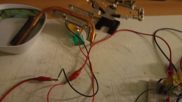 Peltier generator /Thermoelectric generator смотреть онлайн