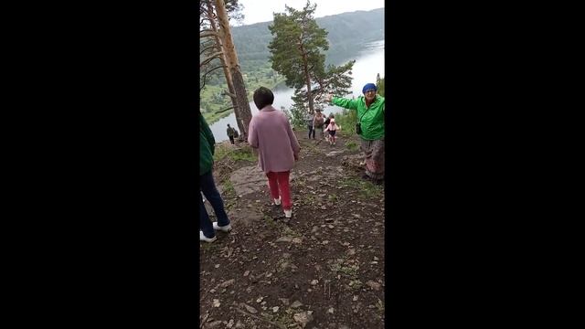 Путешествия в июле . смотреть онлайн
