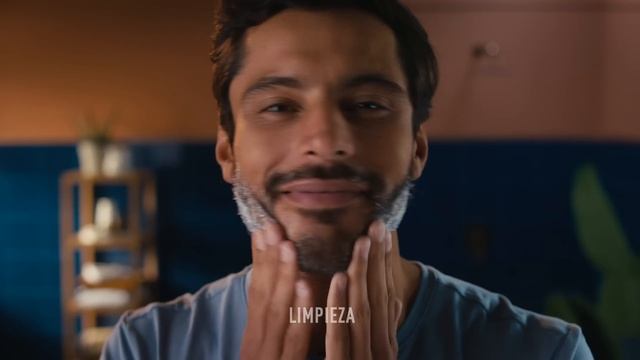 Siente lo bueno de la barba con King C. Gillette смотреть онлайн