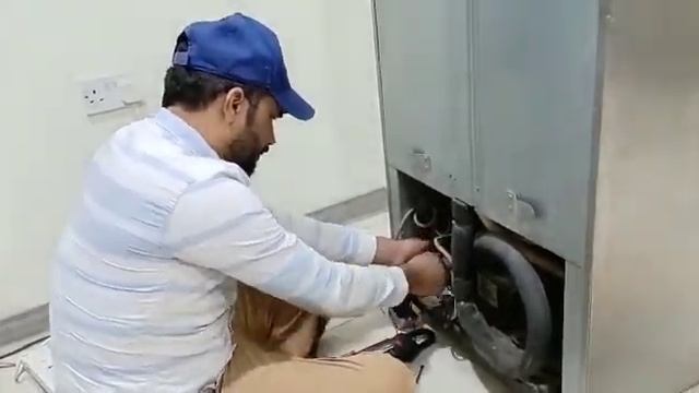 فني ثلاجات شركة دانة الزهراء смотреть онлайн