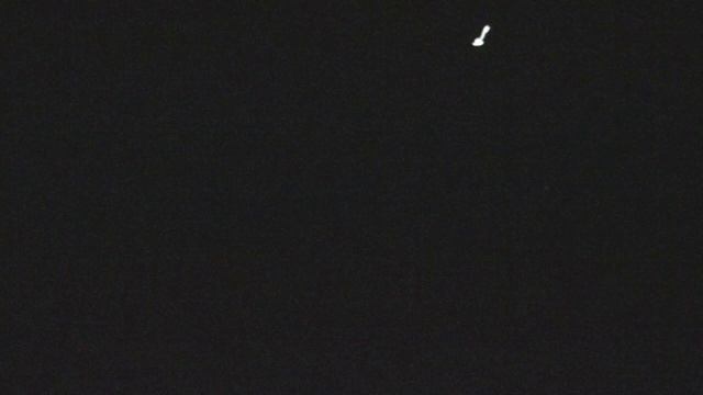 AMAZING EXCLUSIVE UFO or ISS FOOTAGE- you decide! seen in Bendigo Australia 15/04 Prt2 смотреть онлайн