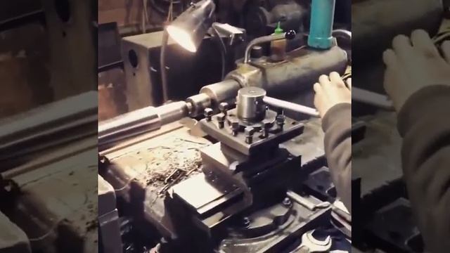 Шток гидроцилиндра, 3.10 см. Скважина смотреть онлайн