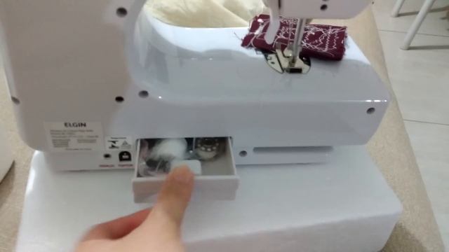 Minha primeira máquina de costura Elgin Bella. смотреть онлайн