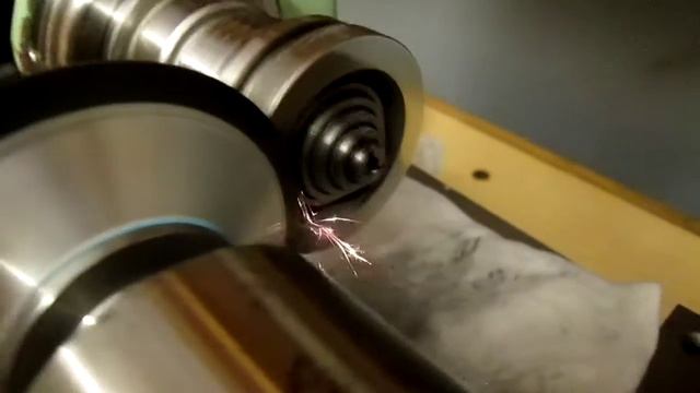 toolpost grinder on MN80A lathe смотреть онлайн