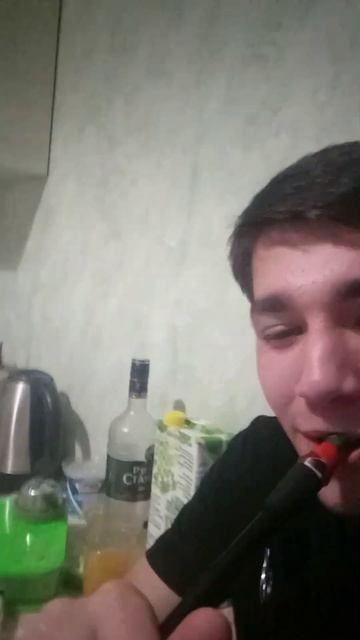 Где-то в Москве, вы когда нибудь видели такой кальян смотреть онлайн