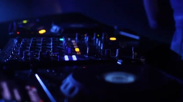 DJ Audiomixer (Stock Footage)
