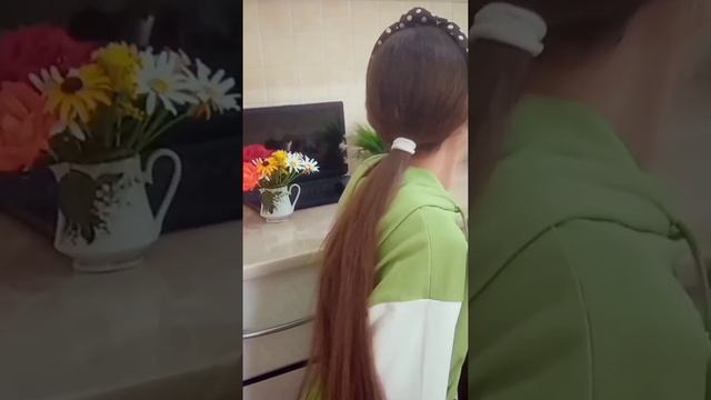 Интересные и смешные факты о знаменитостях!!! смотреть онлайн