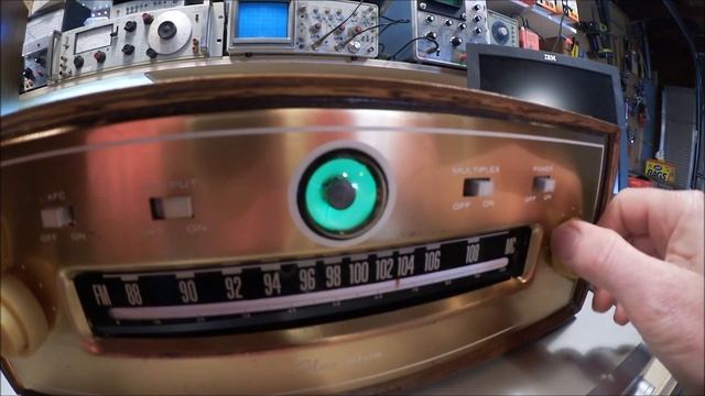 Hampton FM-800 Tube Tuner Restoration...Let's Have a Listen (Part 3) смотреть онлайн