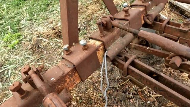 УНИВЕРСАЛЬНАЯ культиваторная навеска к мини трактору. По просьбам подписчиков. смотреть онлайн